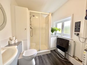 Downstairs Shower Room- click for photo gallery